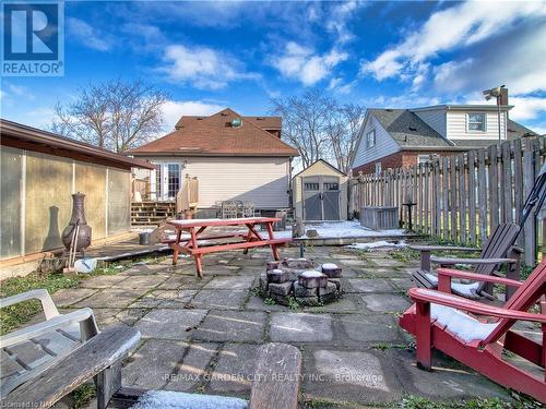 225 Taylor St, Thorold, ON - Outdoor With Deck Patio Veranda