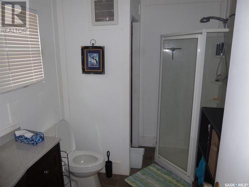 347 Daly Avenue, Regina Beach, SK - Indoor Photo Showing Bathroom
