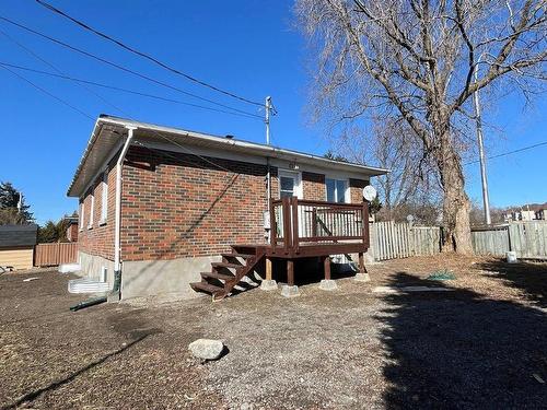 Cour - 10 Rue Savary, Laval (Auteuil), QC - Outdoor With Deck Patio Veranda