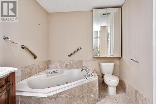 407 - 100 Bronte Road, Oakville, ON - Indoor Photo Showing Bathroom