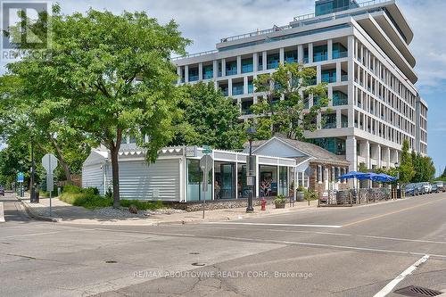 407 - 100 Bronte Road, Oakville, ON - Outdoor With Balcony