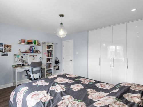 Bedroom - 9270 Rue De Limoilou, Montréal (Mercier/Hochelaga-Maisonneuve), QC - Indoor Photo Showing Bedroom