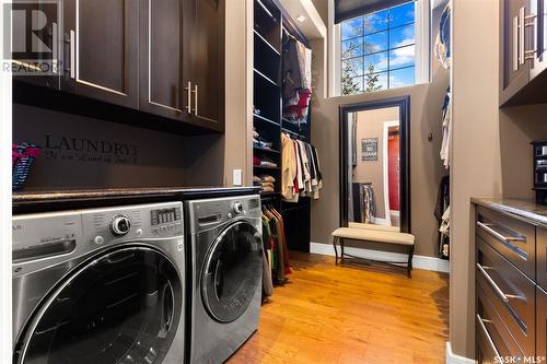 3035 Quinn Drive, Regina, SK - Indoor Photo Showing Laundry Room