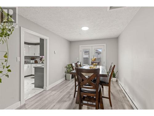 1707 43 Avenue, Vernon, BC - Indoor Photo Showing Dining Room