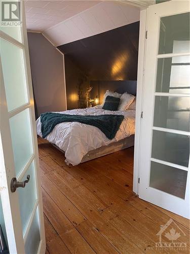 2431 St Isidore Road, St Isidore, ON - Indoor Photo Showing Bedroom