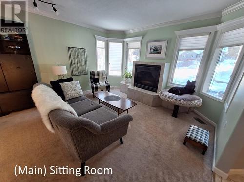 4910 Crest Road, Prince George, BC - Indoor Photo Showing Living Room With Fireplace