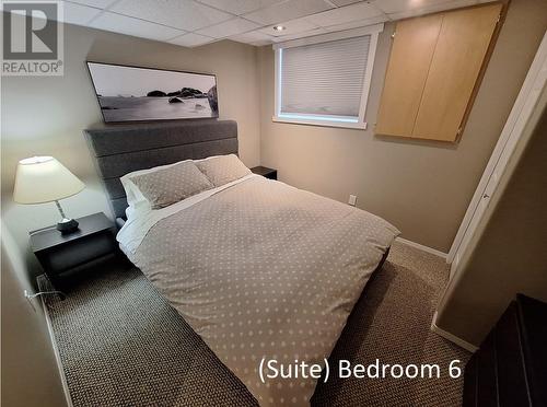 4910 Crest Road, Prince George, BC - Indoor Photo Showing Bedroom