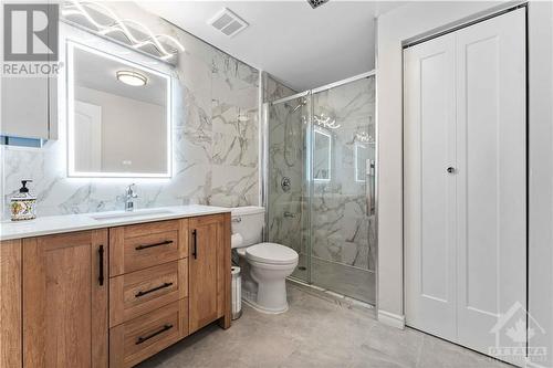 Full washroom in basement - 779 Fiddlehead Street, Gloucester, ON - Indoor Photo Showing Bathroom