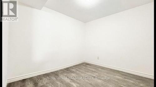 102 Navenby Crescent, Toronto, ON - Indoor Photo Showing Other Room
