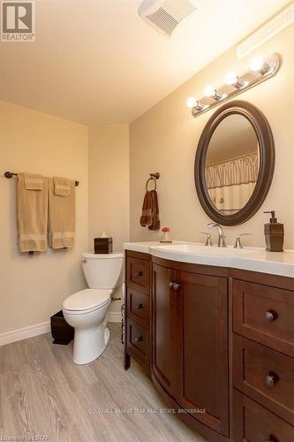 7 Strathcona St, Dutton/Dunwich, ON - Indoor Photo Showing Bathroom