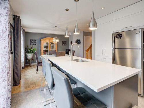 Overall view - 825 Rue Bourgeoys, Sainte-Catherine, QC - Indoor Photo Showing Kitchen With Upgraded Kitchen