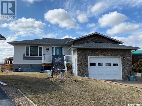 18 Chinook Place, Maple Creek, SK - Outdoor