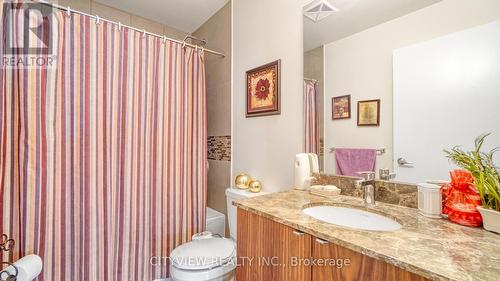 #3208 -4099 Brickstone Mews, Mississauga, ON - Indoor Photo Showing Bathroom