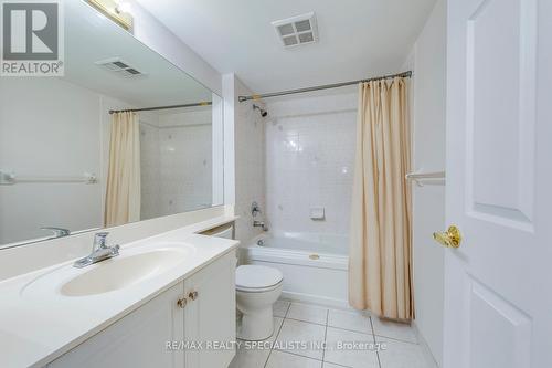 807 - 35 Kingsbridge Garden Circle, Mississauga, ON - Indoor Photo Showing Bathroom