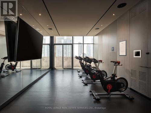 1704 - 57 Spadina Avenue, Toronto, ON - Indoor Photo Showing Gym Room