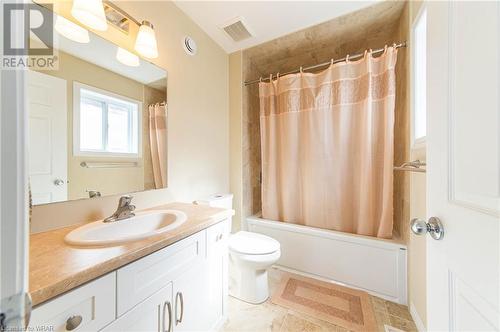701 Sundew Dr Drive, Waterloo, ON - Indoor Photo Showing Bathroom