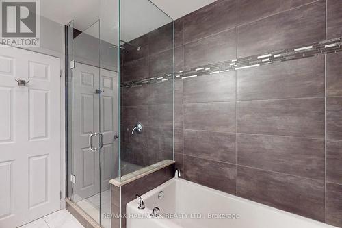 764 Hillcrest Rd, Pickering, ON - Indoor Photo Showing Bathroom