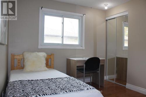 458 Midwood Crescent, Waterloo, ON - Indoor Photo Showing Bedroom