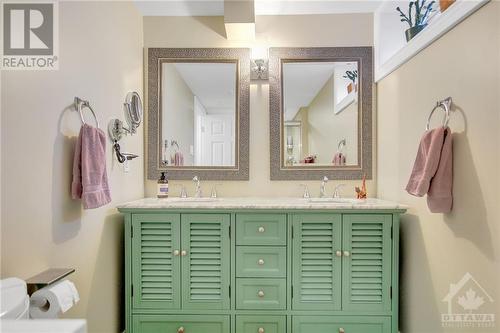 1331 Bloomsbury Crescent, Ottawa, ON - Indoor Photo Showing Bathroom