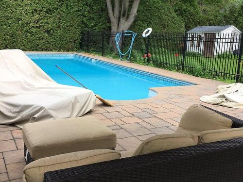 Piscine - 303A Brighton Drive, Beaconsfield, QC - Outdoor With In Ground Pool