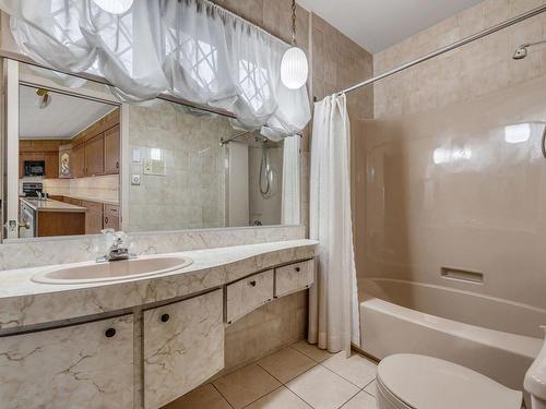 Bathroom - 5 Route Du Président-Kennedy, Saint-Henri, QC - Indoor Photo Showing Bathroom