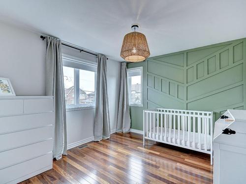 Bedroom - 115 Rue De La Terre-De-Feu, La Prairie, QC - Indoor Photo Showing Other Room