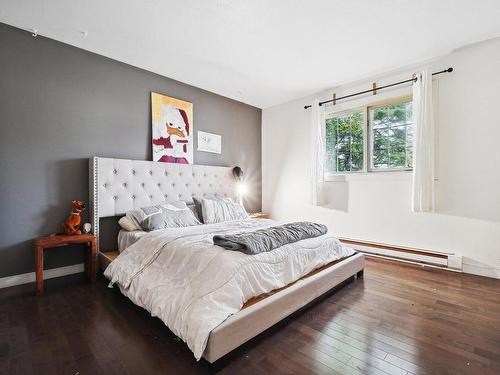 Master bedroom - 969 Rue De Port-Royal, Chambly, QC - Indoor Photo Showing Bedroom