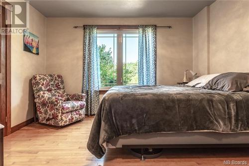 1827 Rte 870, Springfield, NB - Indoor Photo Showing Bedroom
