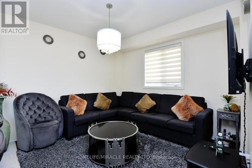 90 Hashmi Place, Brampton, ON - Indoor Photo Showing Living Room