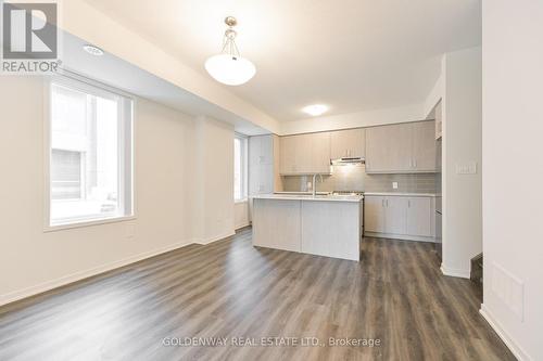 #119 -30 Almond Blossom Mews, Vaughan, ON - Indoor Photo Showing Kitchen