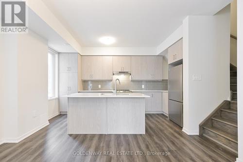 #119 -30 Almond Blossom Mews, Vaughan, ON - Indoor Photo Showing Kitchen