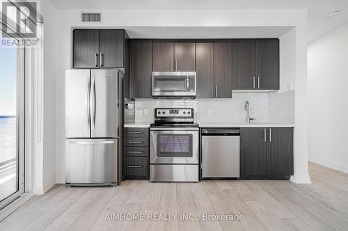 #2508 -3600 Highway 7 W, Vaughan, ON - Indoor Photo Showing Kitchen With Upgraded Kitchen
