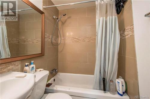 50-52 Queen Street, Saint John, NB - Indoor Photo Showing Bathroom