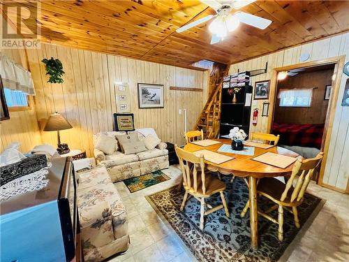 75 Holmes Street, Spring Bay, Manitoulin Island, ON - Indoor Photo Showing Other Room