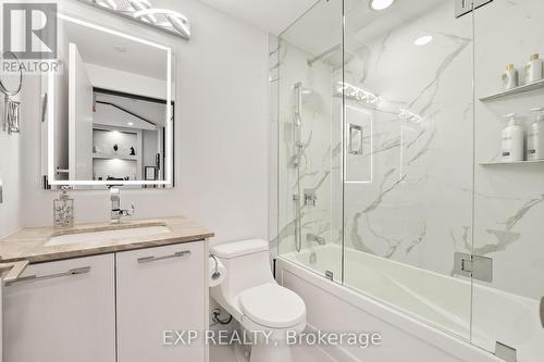 #538 -9471 Yonge St, Richmond Hill, ON - Indoor Photo Showing Bathroom
