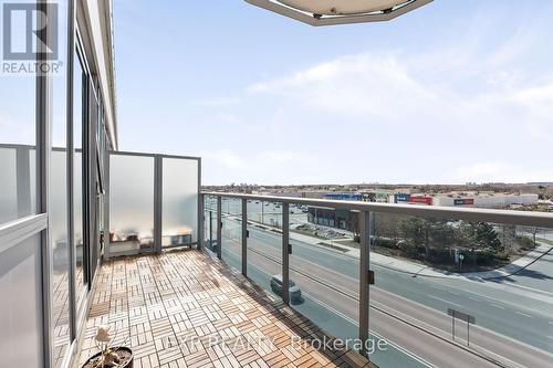 #538 -9471 Yonge St, Richmond Hill, ON - Outdoor With View With Exterior