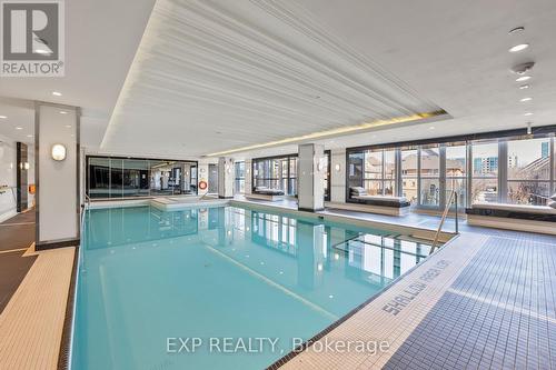 #538 -9471 Yonge St, Richmond Hill, ON - Indoor Photo Showing Other Room With In Ground Pool