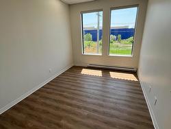 6500 Route Transcanadienne  Montréal (Saint-Laurent), QC H4T 1X2