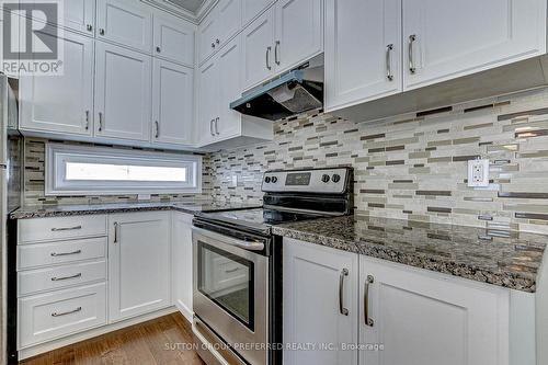 60 - 3270 Singleton Avenue W, London, ON - Indoor Photo Showing Kitchen With Upgraded Kitchen