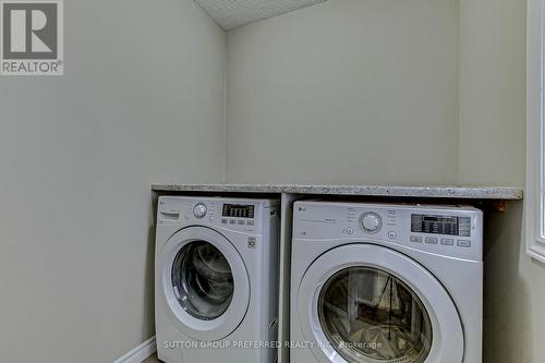 60 - 3270 Singleton Avenue W, London, ON - Indoor Photo Showing Laundry Room