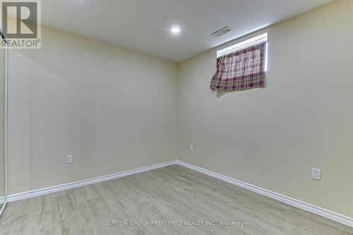 60 - 3270 Singleton Avenue W, London, ON - Indoor Photo Showing Other Room