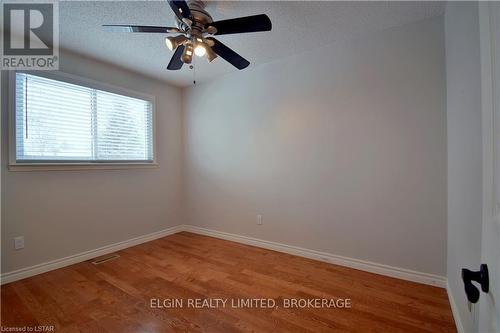 105 Dufferin St, Central Elgin, ON - Indoor Photo Showing Other Room