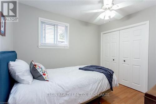 105 Dufferin Street, Central Elgin, ON - Indoor Photo Showing Bedroom
