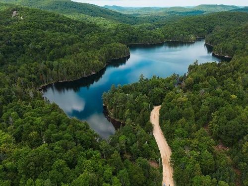 Photo aÃ©rienne - Ch. Du Grand-Poisson-Blanc, Lac-Sainte-Marie, QC 