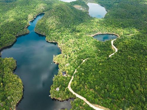 Photo aÃ©rienne - Ch. Du Grand-Poisson-Blanc, Lac-Sainte-Marie, QC 