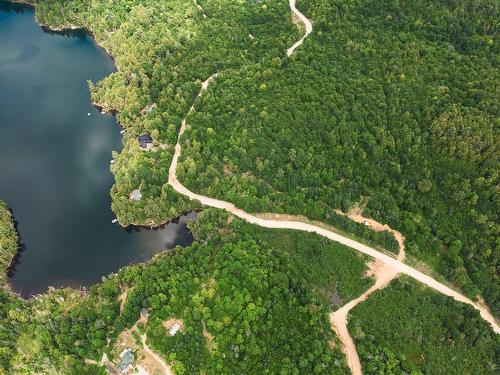 Photo aÃ©rienne - Ch. Du Grand-Poisson-Blanc, Lac-Sainte-Marie, QC 