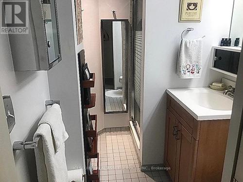 3 - 12 Clarence Street, Ottawa, ON - Indoor Photo Showing Bathroom