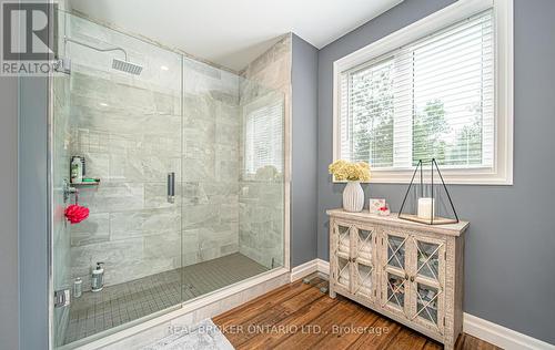 5 Ploughshare Court, Algonquin Highlands, ON - Indoor Photo Showing Bathroom