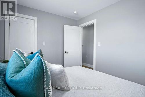 27 Greenway Circle, Brighton, ON - Indoor Photo Showing Bedroom