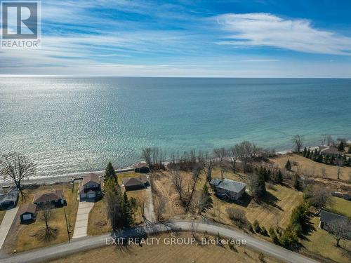 27 Greenway Circ, Brighton, ON - Outdoor With Body Of Water With View